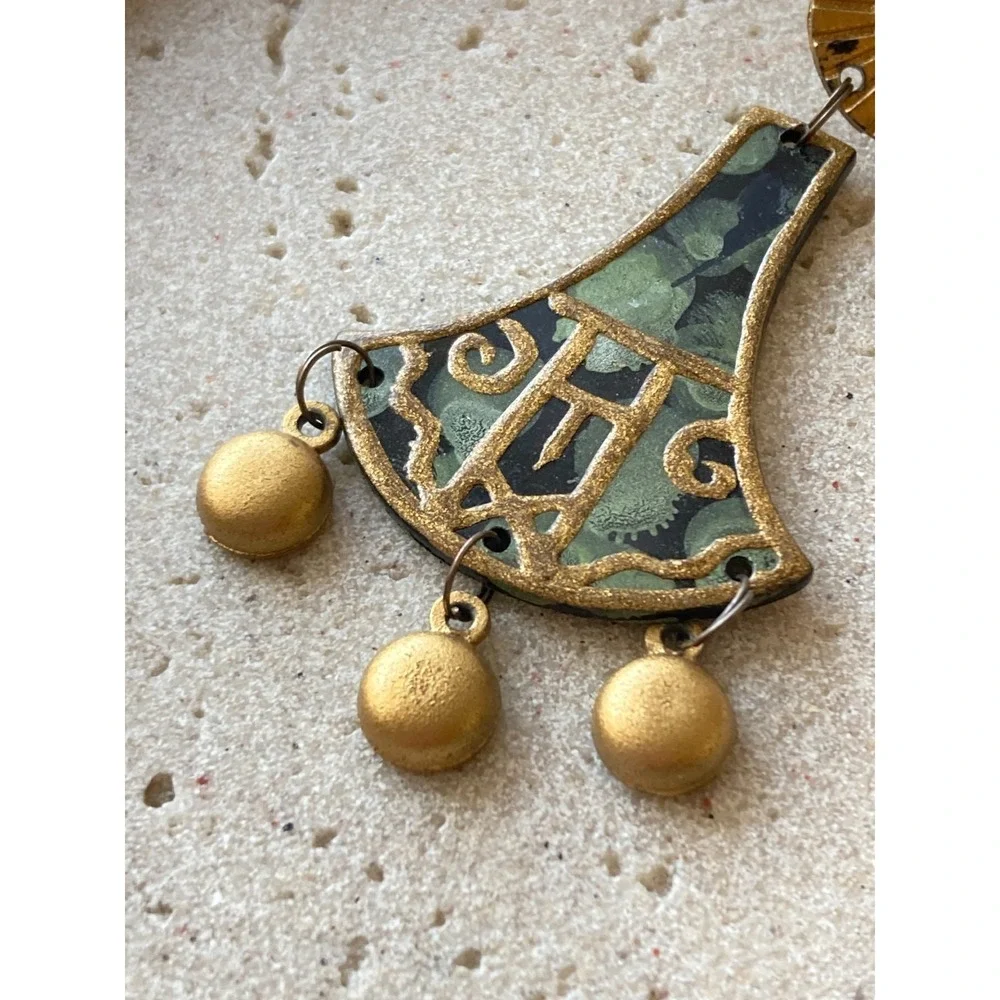 Artisan Boho Dangle Earrings Gold Tone Disc Fan Drop Tribal Painted Bead Fringe